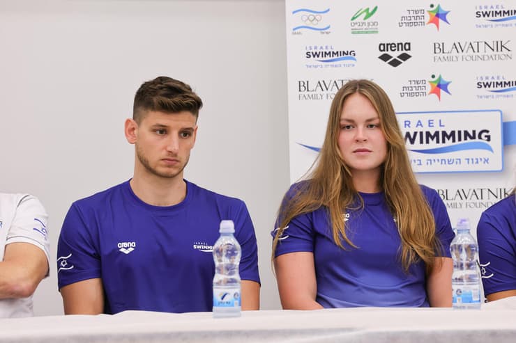 מסיבת עיתונאים איגוד השחייה אנסטסיה גורבנקו מירון חירותי