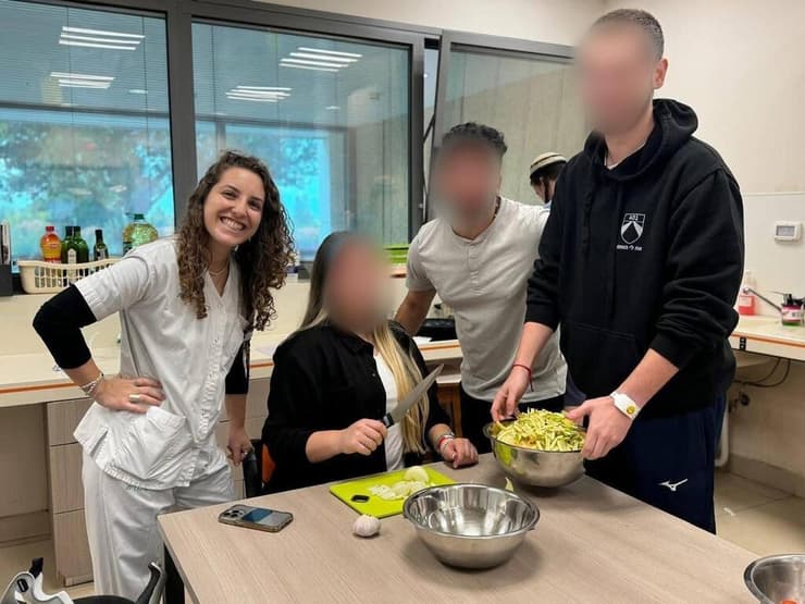 ק', קצינת רכב בקבע בבסיס חצור שנפצעה קשה בתאונת דרכים סמוך לבסיס