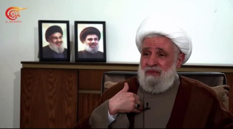 מזכ"ל חיזבאללה נעים קאסם בוכה בריאיון כשהוא מדבר על נסראללה