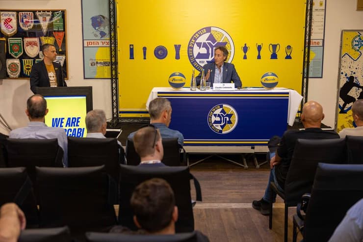 אופטימי. קולדבלה (צילום: טל שחר) קלאודיו קולדבלה מוצג במכבי ת"א