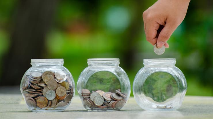 אילוסטרציה (צילום: shutterstock) חיסכון לכל ילד (אילוסטרציה)