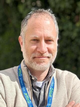 ד"ר ראובן דרסלר