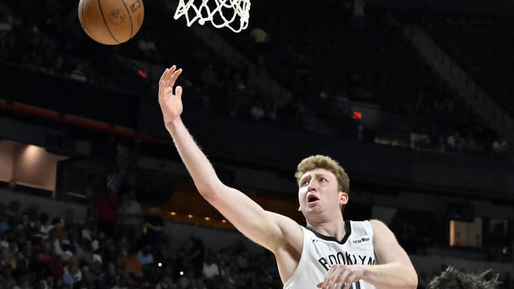 הופעה נהדרת. וולף (צילום: AP Photo/David Becker) דני וולף