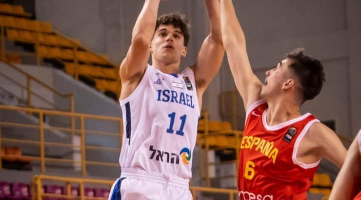 שחר דורון זורק (פיב"א) שחר דורון זורק