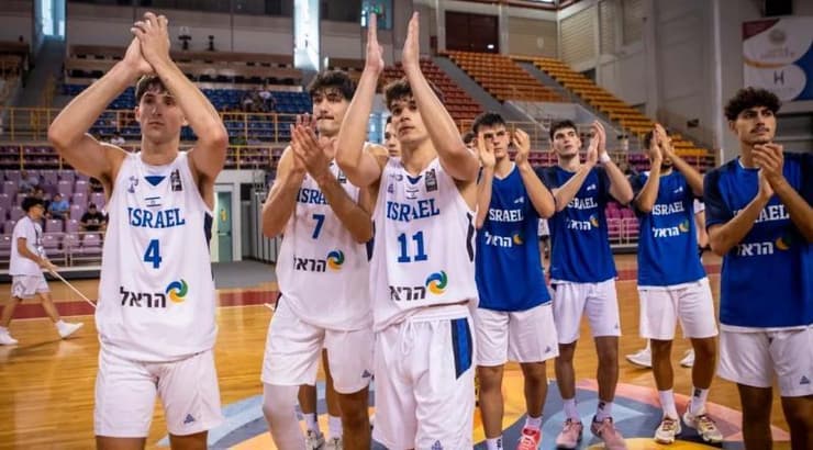 נבחרת העתודה מרוצה בסיום (פיב"א) נבחרת העתודה מרוצה בסיום