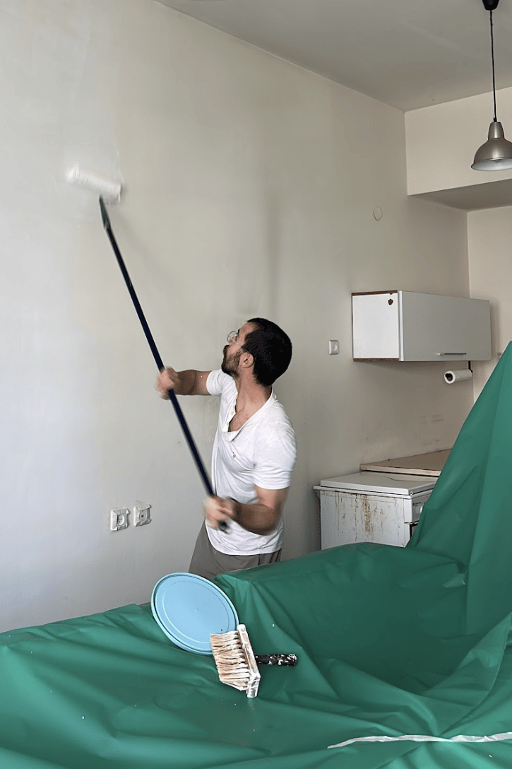 עוזבים את הדירה