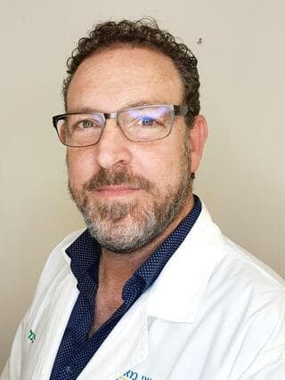 ד"ר יצחק אנגל