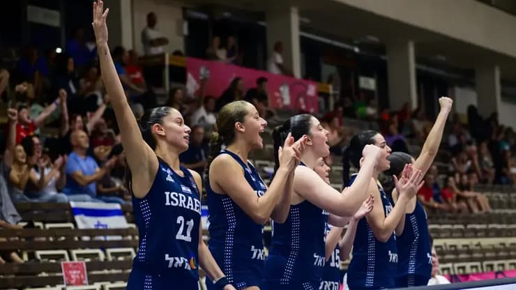 נבחרת ישראל לנשים עד גיל 19 