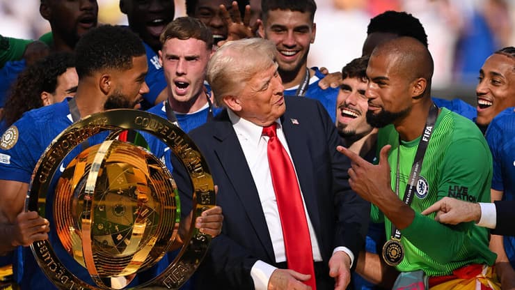 הפך לסיפור המרכזי. טראמפ (צילום: David Ramos/Getty Images) הפך לסיפור המרכזי. טראמפ