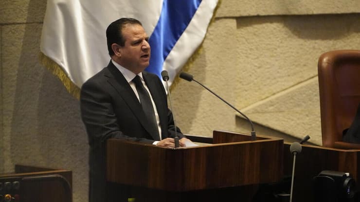 הצבעה להדחתו של ח"כ איימן עודה במליאת הכנסת