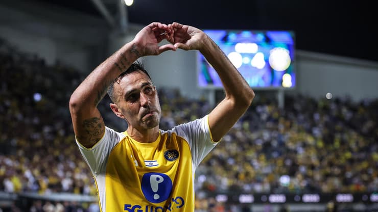 ערן זהבי נפרד מהקהל של מכבי תל אביב