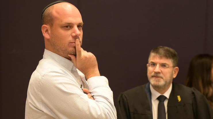 אלי פלדשטיין בדיון בענייני במחוזי תל אביב