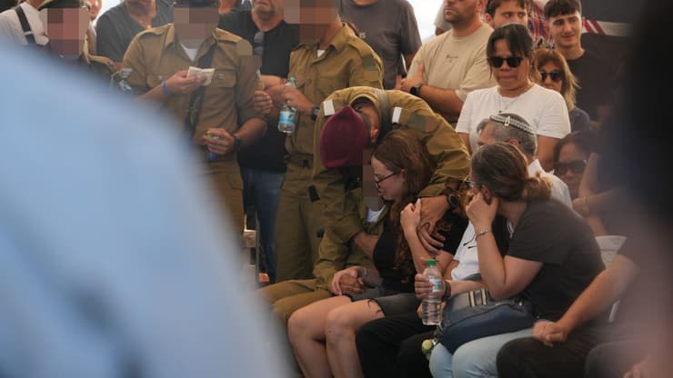 הלווייתו של סמ״ר שהם מנחם ז״ל בבית העלמין הצבאי בירדנה