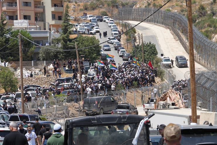 דרוזים חוצים לתוך גבול סוריה