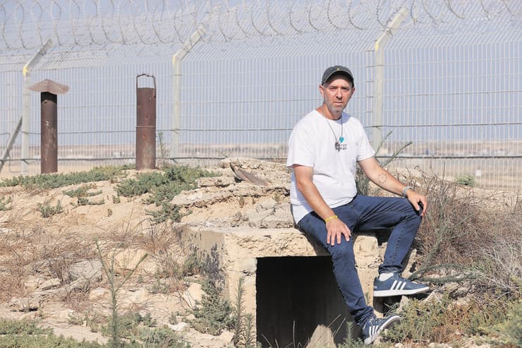 ברי מאירוביץ. ''אנחנו נלחמים על הישרדות הקהילה'' (צילום: גדי קבלו) ברי מאירוביץ, השבוע בנחל עוז