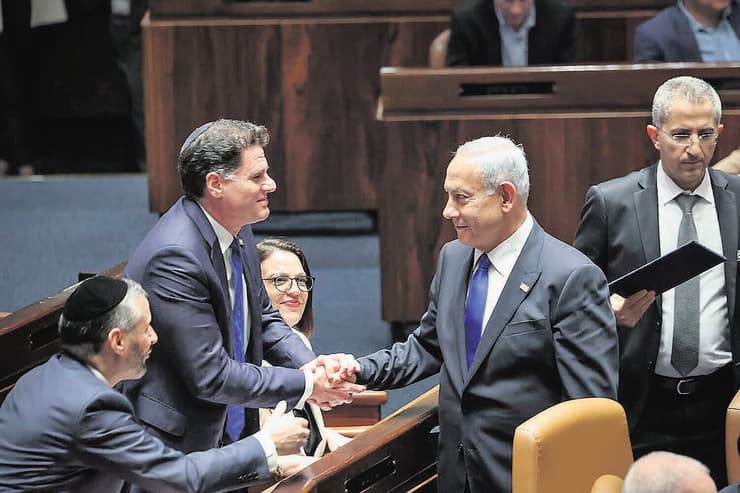 בנימין נתניהו ורון דרמת במליאת הכנסת