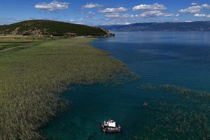 עבודות הארכאולוגיה באגם אוחריד שבאלבניה