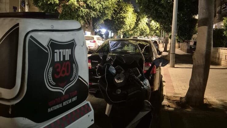 כוחות זק"א בזירה בראשון לציון (צילום: זק"א) גופה במצב שלד אותרה בדירה בראשון לציון