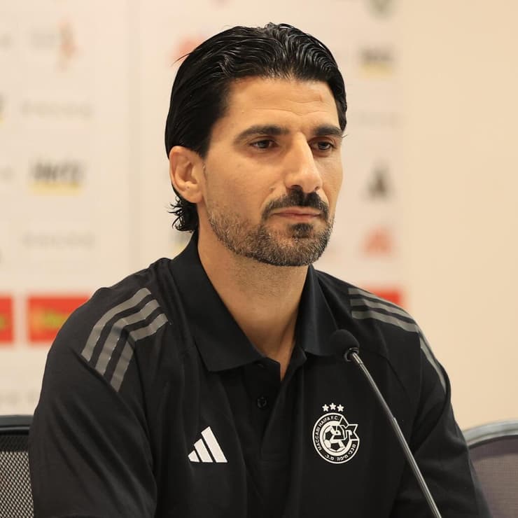 הצגת דייגו פלורס ליאור רפאלוב