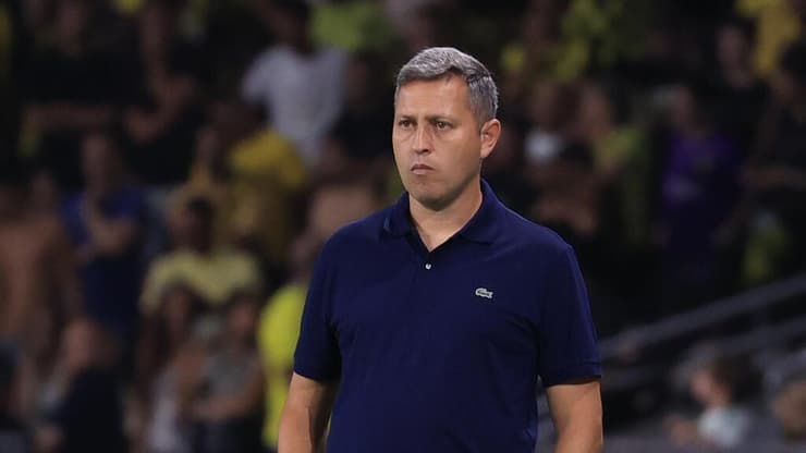 מקווה להביא שינוי. פלורס (צילום: אלעד גרשגורן) מכבי חיפה דייגו פלורס בית"ר ירושלים אלוף האלופים