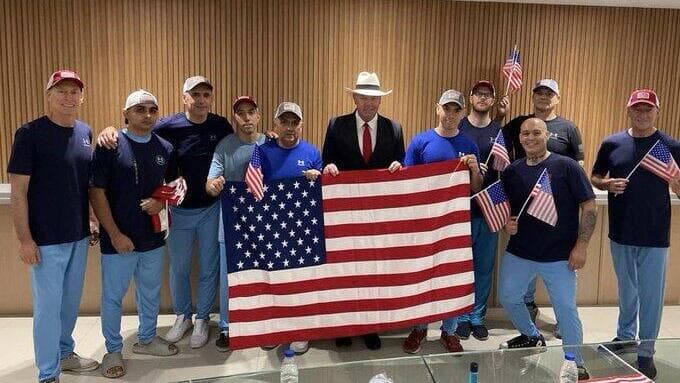 האזרחים האמריקנים ששוחררו מוונצואלה (מתוך X) האזרחים האמריקנים ששוחררו מוונצואלה