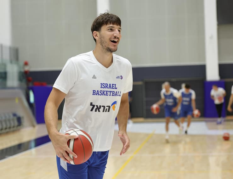 רומן סורקין