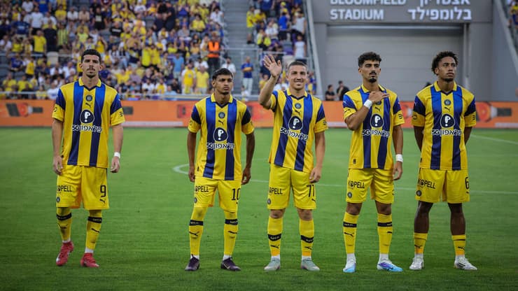 שחקני מכבי ת"א