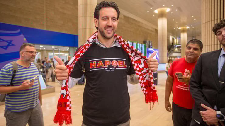 ואסיליה מיציץ' נחיתה הפועל תל אביב ת"א 