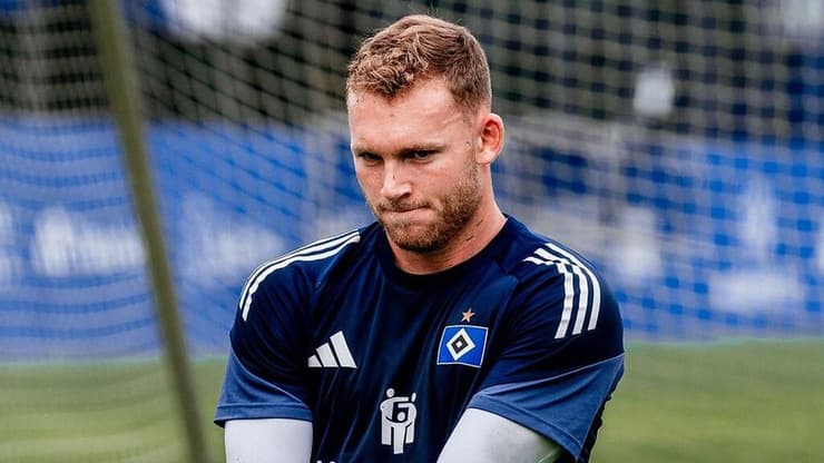 היה אמור להגיע עם קבוצתו ארצה, באופ"א הטילו וטו. דניאל פרץ (צילום: מתוך החשבון של המבורג ב-X) פרץ באימון