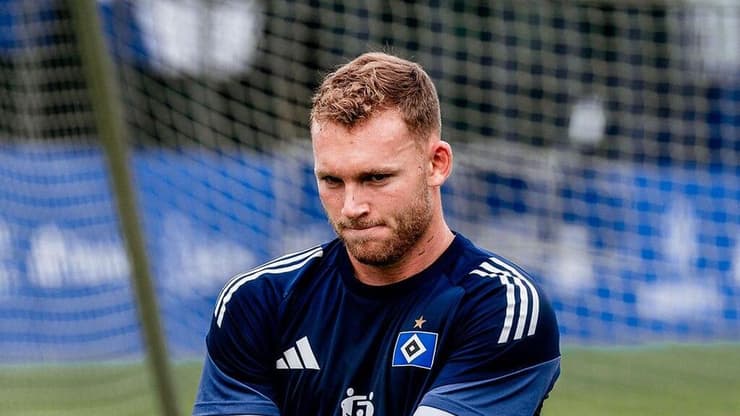 במשבר גדול בקריירה. פרץ (צילום: מתוך האתר הרשמי של X) פרץ באימון