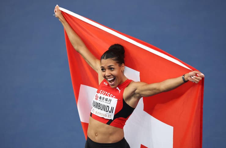 "ממשיכה להתאמן כדי לשמור על רמת הכושר שלי". קמבונג'י (צילום: Cameron Spencer/Getty Images) מוג'ינגה קמבונג'י