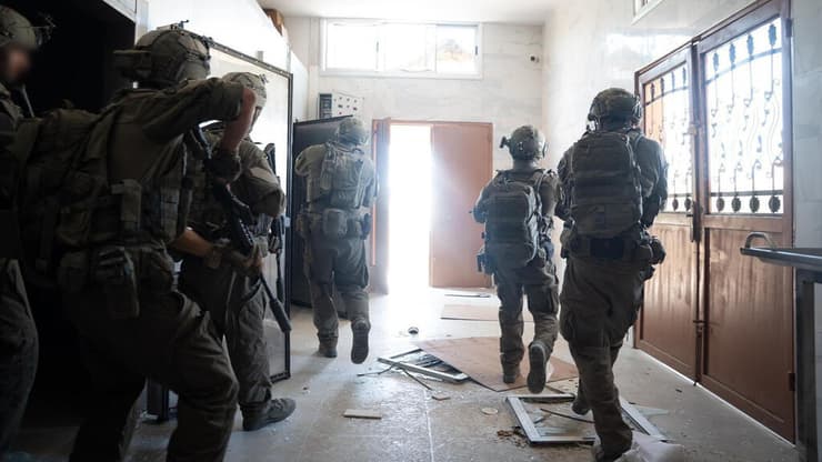 סיירת גולני בבית החולים האירופי בחאן־יונס