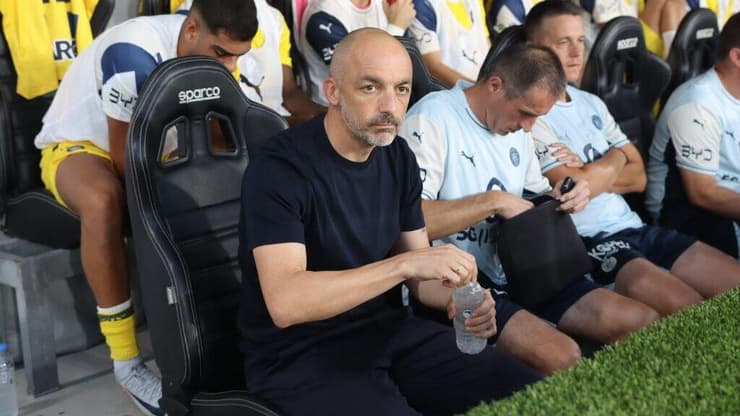 מאמן מכבי ת"א ז'רקו לאזטיץ'