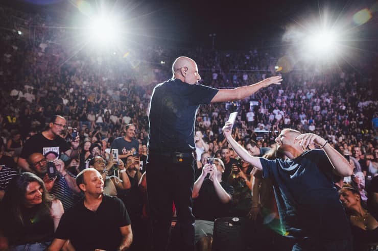 מתוך ההופעה של רוקפור בקיסריה