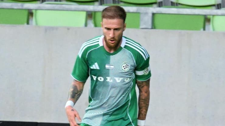 שחקן מכבי חיפה פייר קורנו