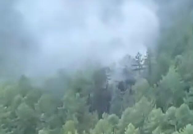 עשן מיתמר מזירת ההתרסקות רוסיה התרסקות מטוס טינדה 49 הרוגים כנראה