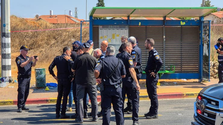 זירת הפיגוע (צילום: עידו ארז) זירת פיגוע הדריסה בכפר יונה