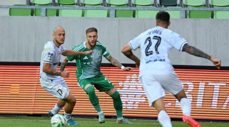 פייר קורנו (ראובן כהן, מכבי חיפה) פייר קורנו