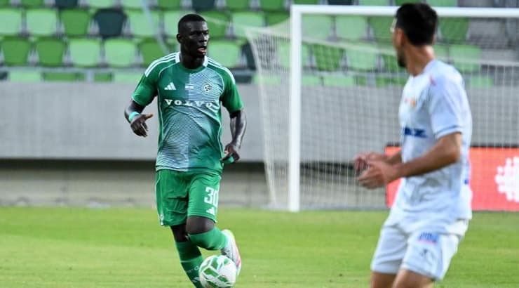 עבדולאי סק (ראובן כהן, מכבי חיפה) עבדולאי סק