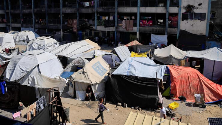 אוהלים עקורים בעזה