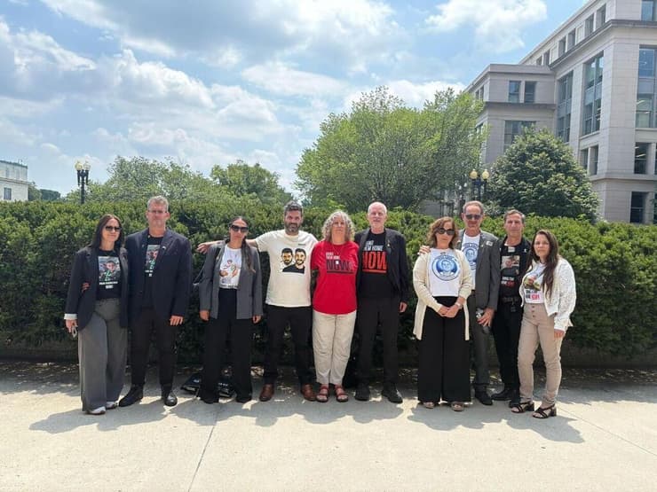 משפחות החטופים בפגישה עם מרקו רוביו משפחות החטופים בפגישה עם מרקו רוביו