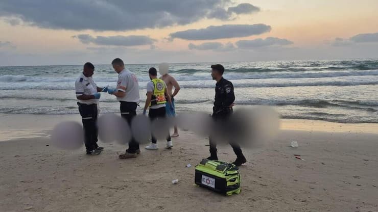 גבר בן 30 שטבע בחוף לא מוכרז בחדרה מצבו אנוש