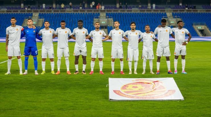 שחקני מ.ס אשדוד לפני שריקת הפתיחה (רועי כפיר) שחקני מ.ס אשדוד לפני שריקת הפתיחה