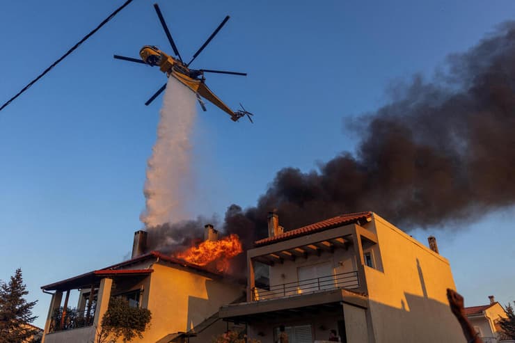שריפה קריונרי ליד אתונה יוון 26 ביולי