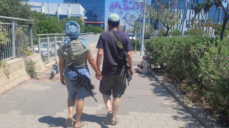 שלומית ובעלה