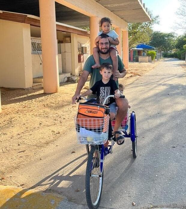 עדו חוברה ז"ל