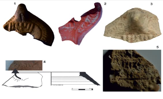 פריטים שנמצאו בחפירות