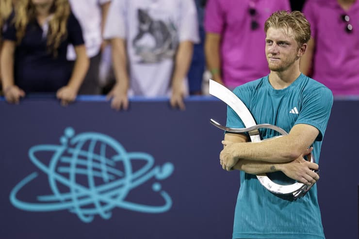 אלחנדרו דווידוביץ'