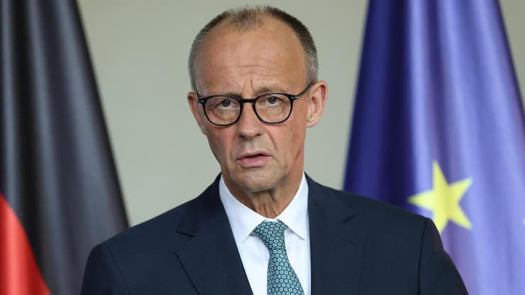 לא הצטרף לגל ההכרות. קנצלר גרמניה פרידריך מרץ (צילום: Sean Gallup/Getty Images) פרידריך מרץ