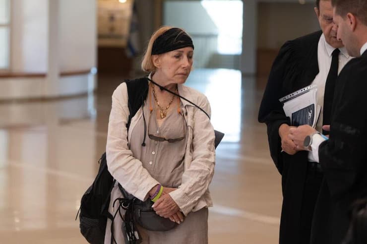 דיון הסרת הצא"פ בתיק של פעילת המחאה החשודה בתכנון התנקשות בראש הממשלה